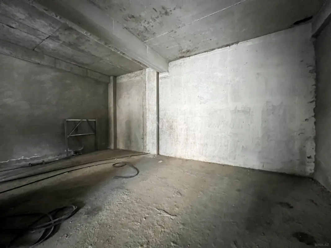 Satılır obyekt 91 m²