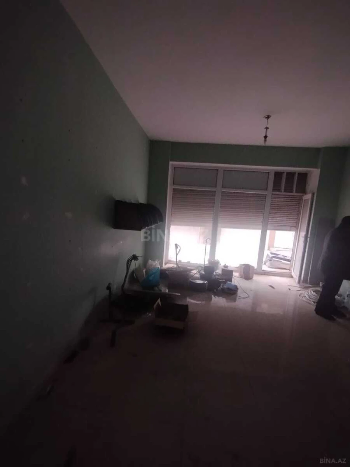 Satılır obyekt 28 m²