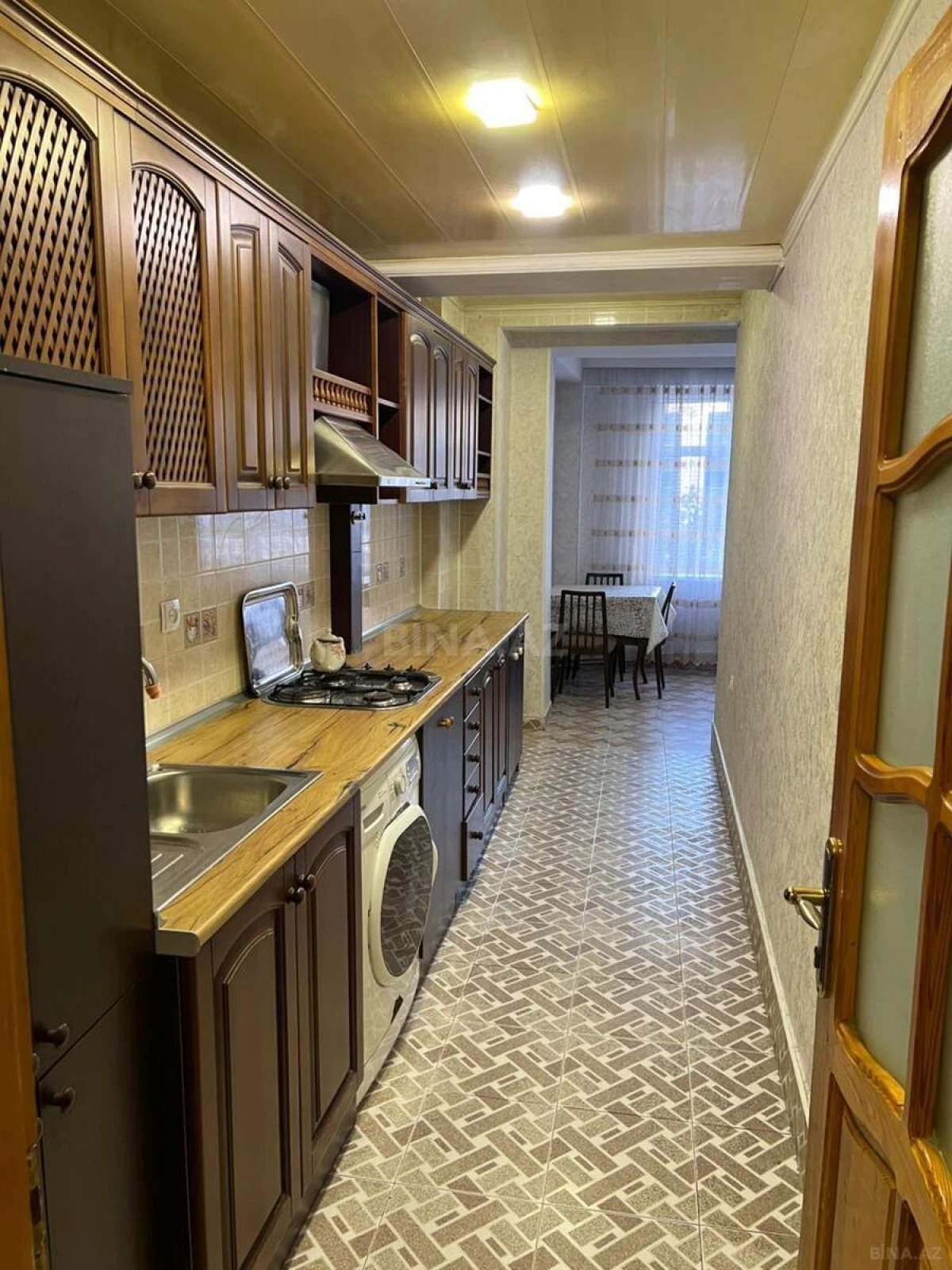 Satılır 3 otaqlı mənzil 105 m²