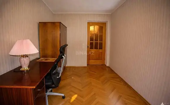 Satılır 3 otaqlı mənzil 70 m²
