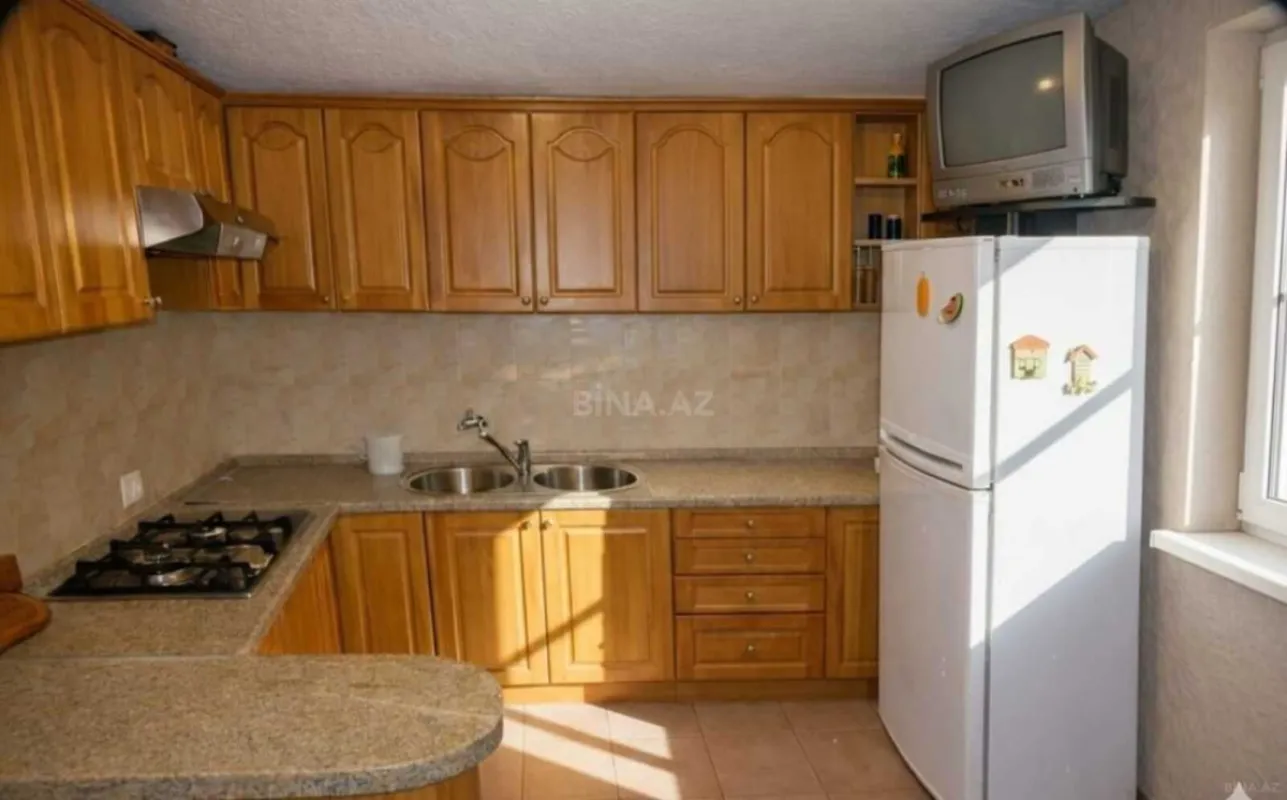 Satılır 3 otaqlı mənzil 70 m²