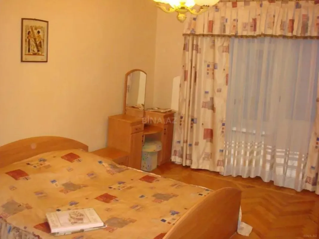 Satılır 3 otaqlı mənzil 70 m²