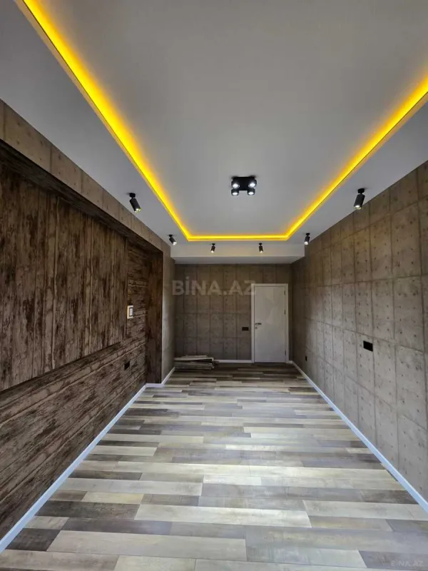 Satılır 3 otaqlı mənzil 149 m²