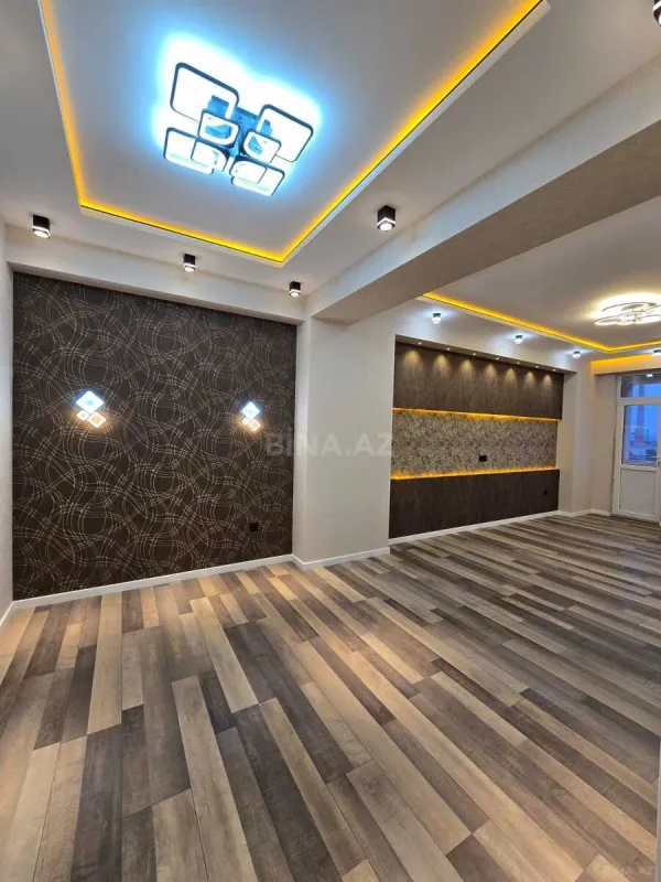 Satılır 3 otaqlı mənzil 149 m²