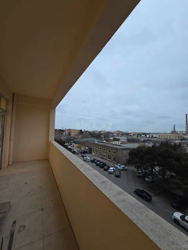 Satılır 3 otaqlı mənzil 149 m²