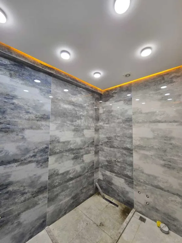 Satılır 3 otaqlı mənzil 149 m²