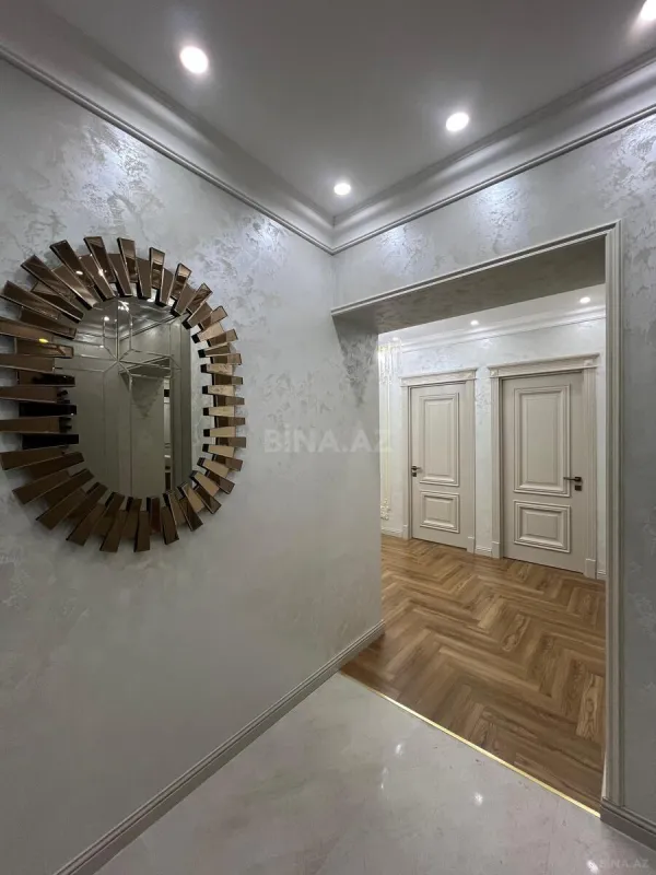 Satılır 3 otaqlı mənzil 100 m²
