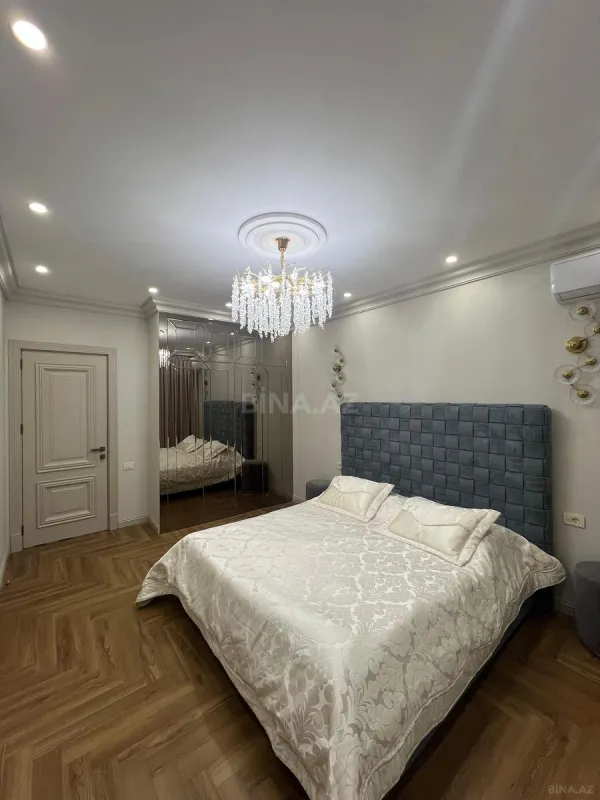Satılır 3 otaqlı mənzil 100 m²