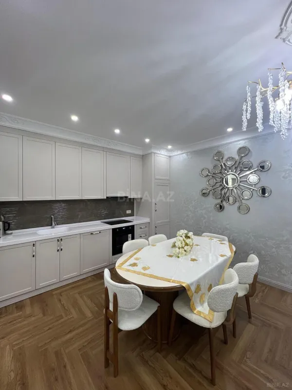 Satılır 3 otaqlı mənzil 100 m²