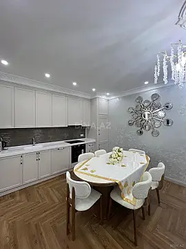 Satılır 3 otaqlı mənzil 100 m²