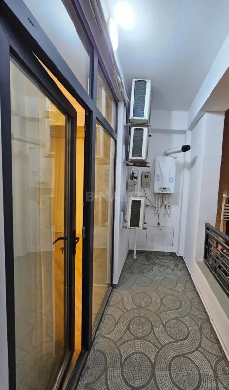 Satılır 3 otaqlı mənzil 125 m²