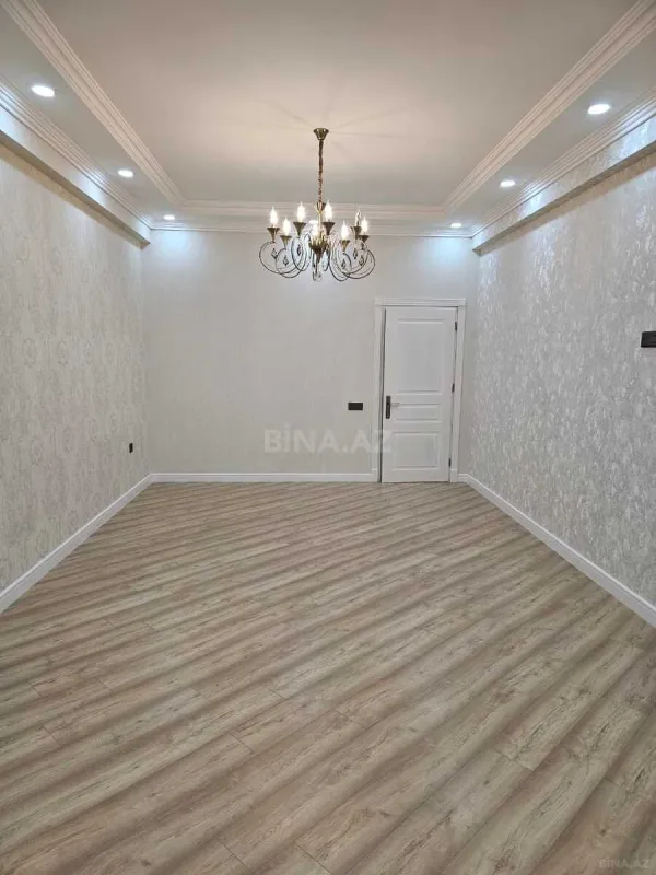 Satılır 3 otaqlı mənzil 125 m²