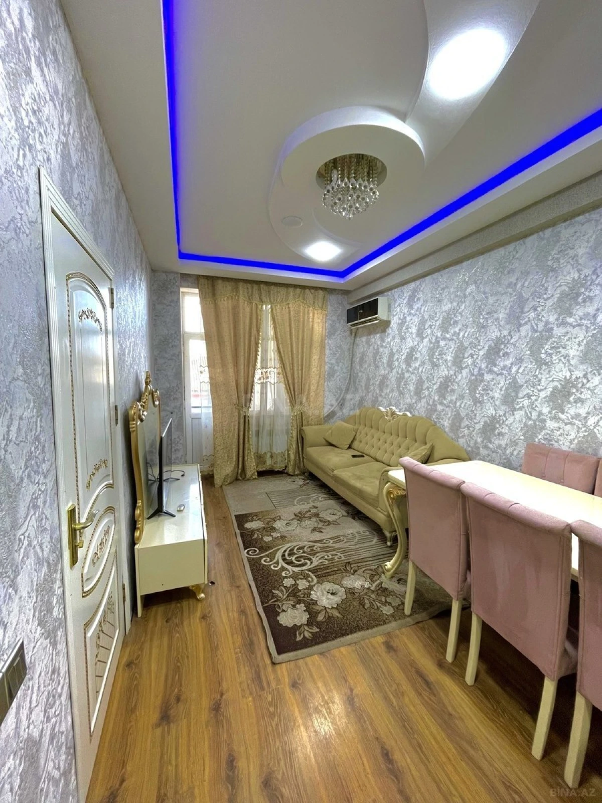 Satılır 2 otaqlı mənzil 54 m²