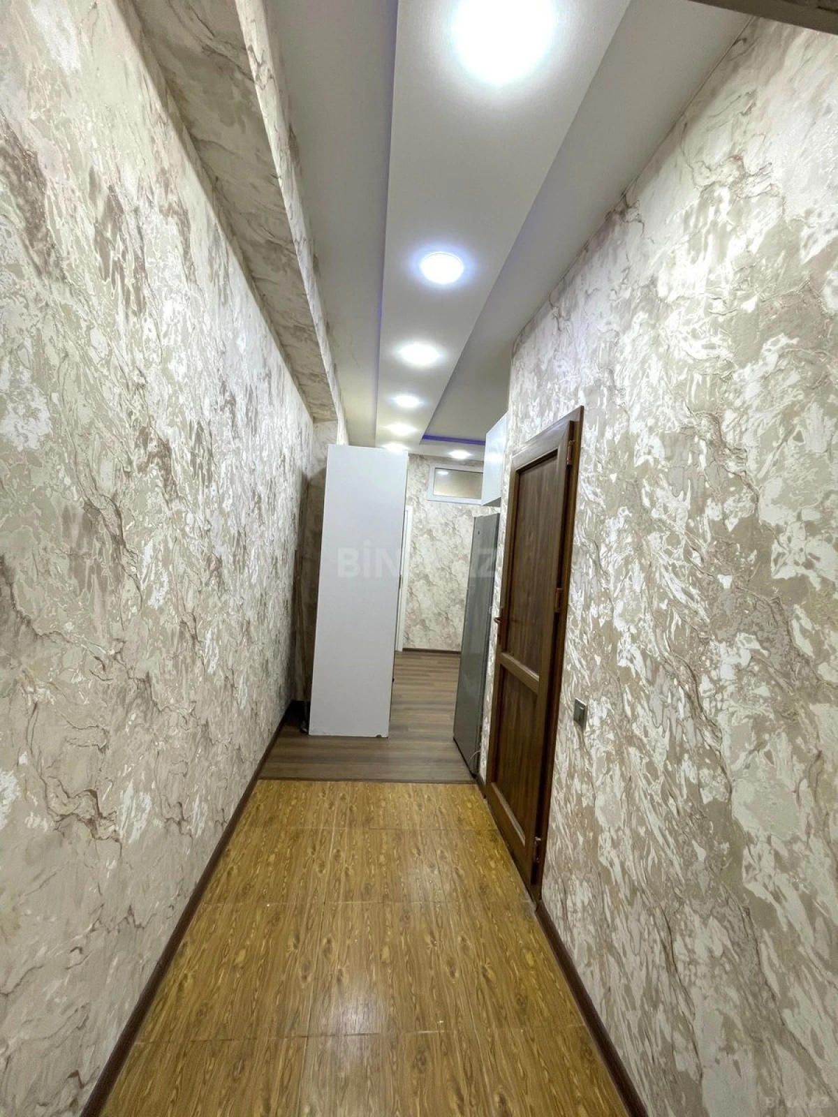 Satılır 2 otaqlı mənzil 54 m²