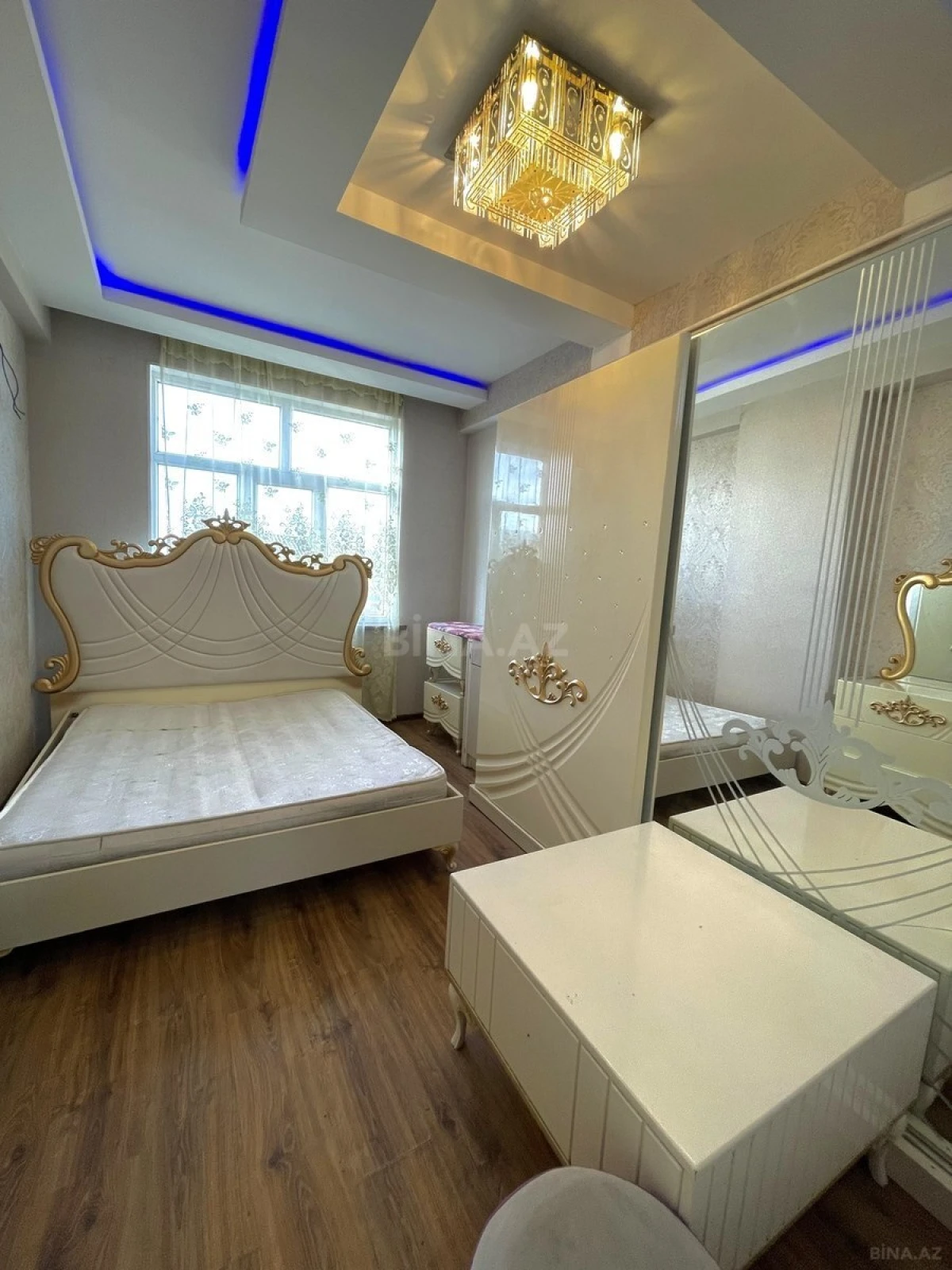 Satılır 2 otaqlı mənzil 54 m²