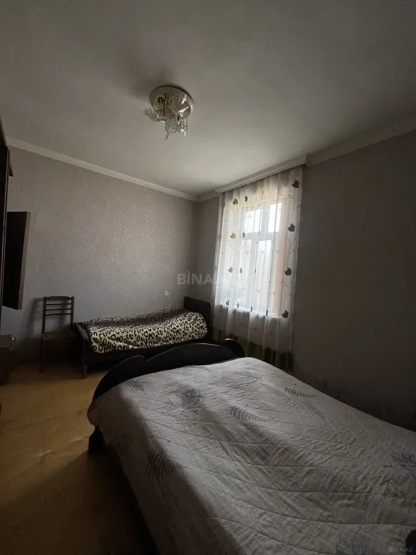 Satılır 3 otaqlı mənzil 82 m²