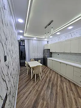 Satılır 2 otaqlı mənzil 100 m²
