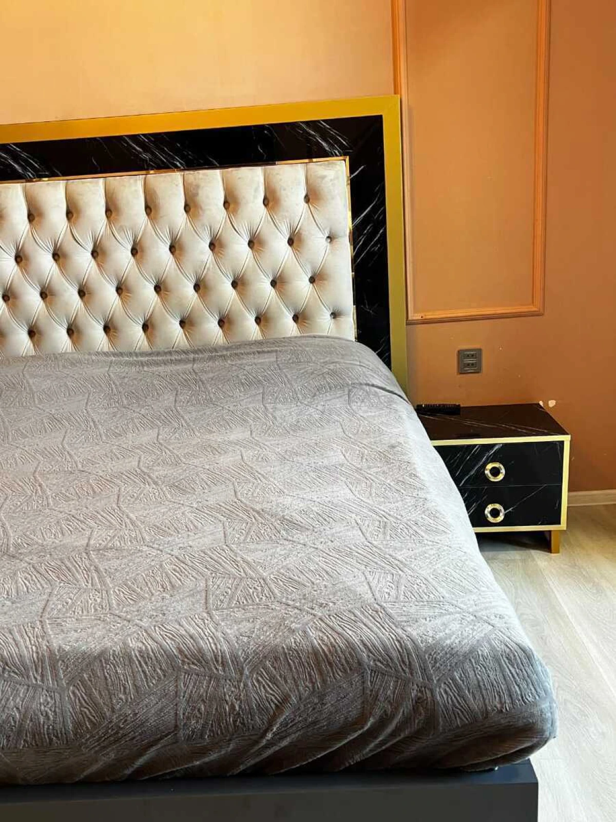 Kirayə verilir 3 otaqlı mənzil 110 m²