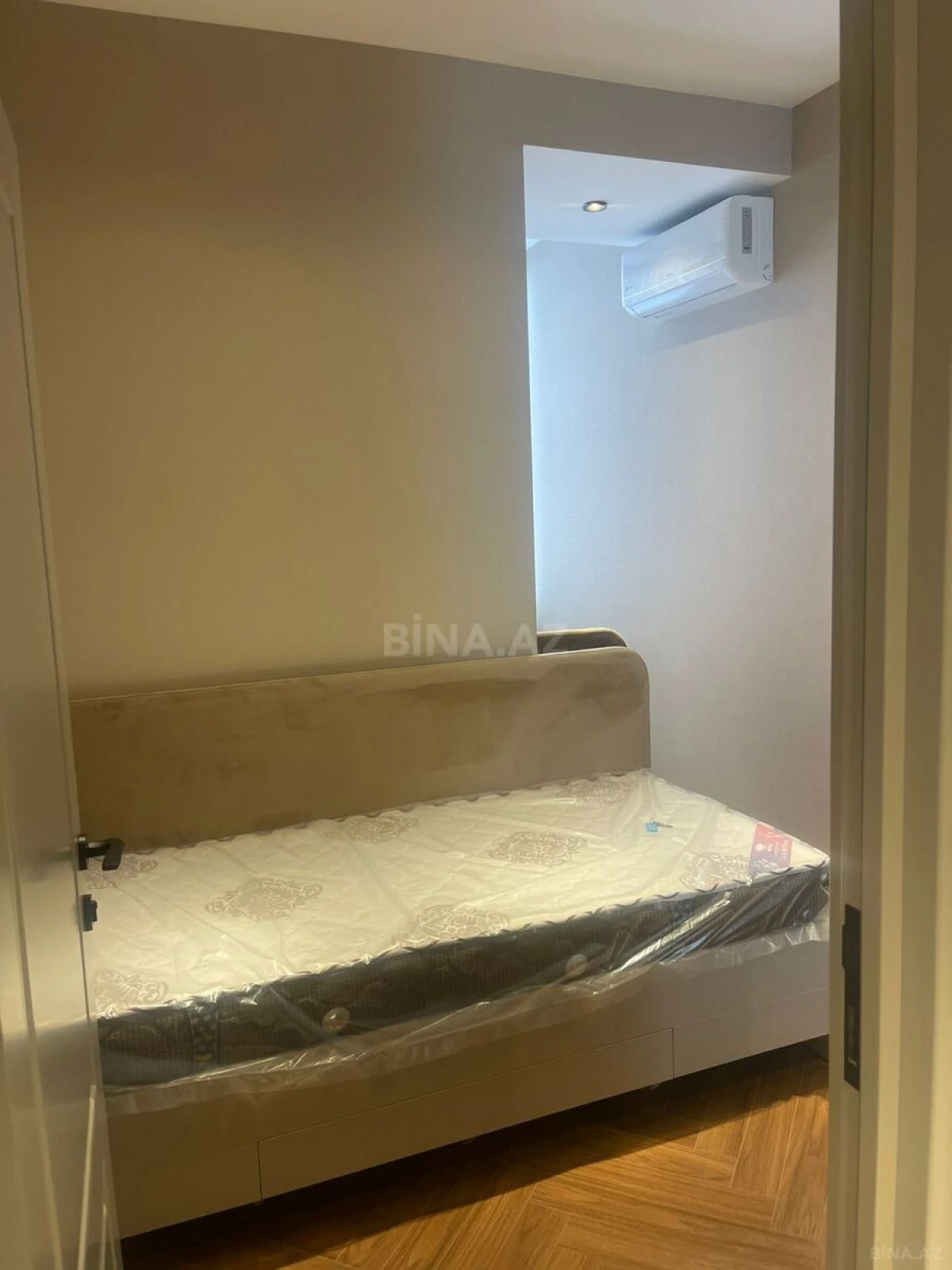 Kirayə verilir 3 otaqlı mənzil 90 m²
