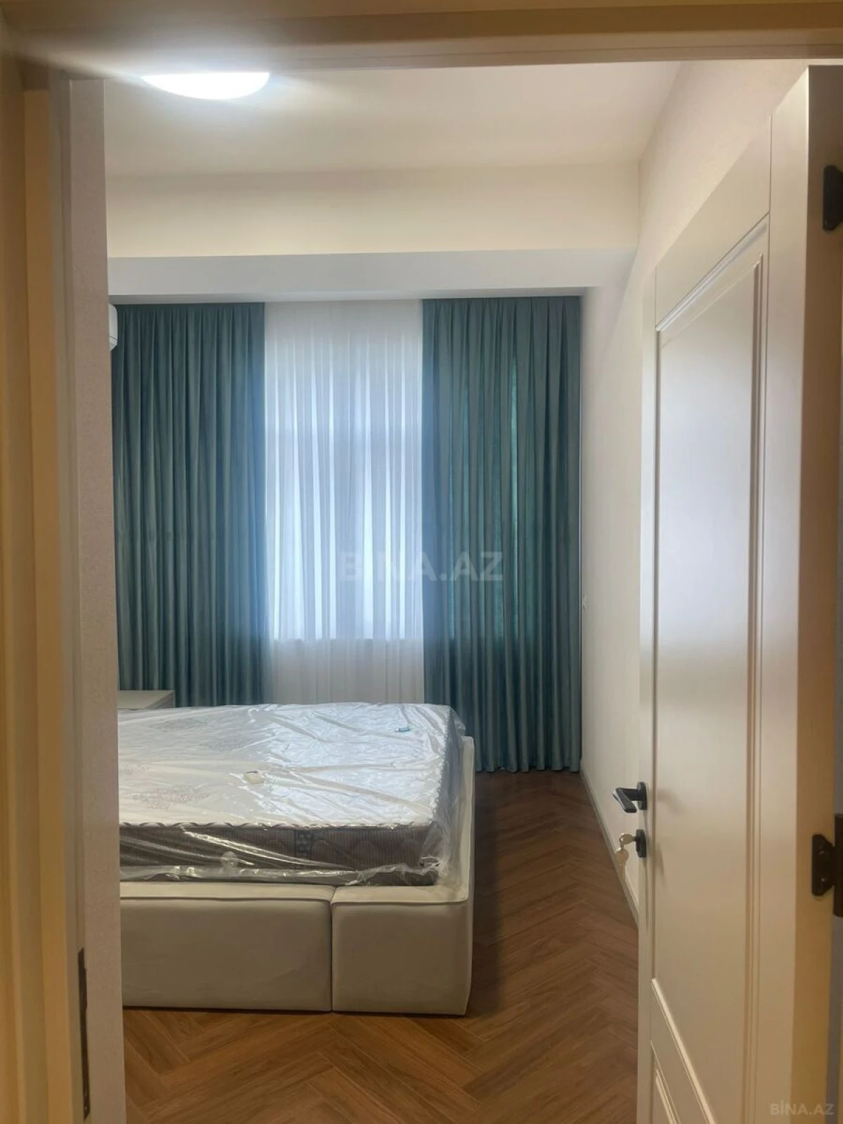 Kirayə verilir 3 otaqlı mənzil 90 m²