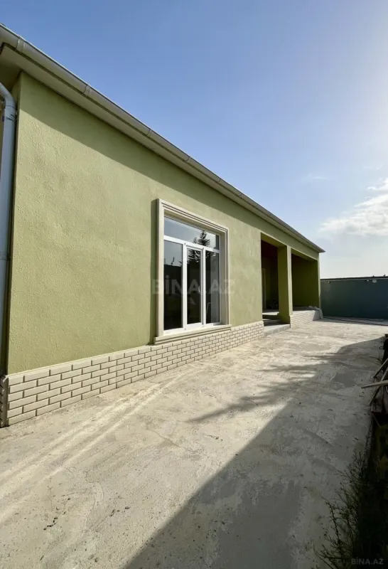 Satılır 4 otaqlı həyət evi 125 m²