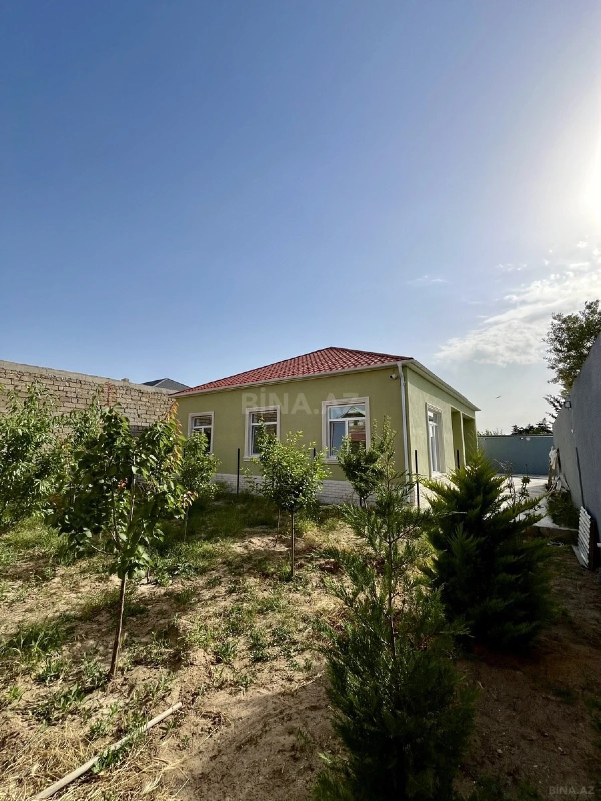 Satılır 4 otaqlı həyət evi 125 m²