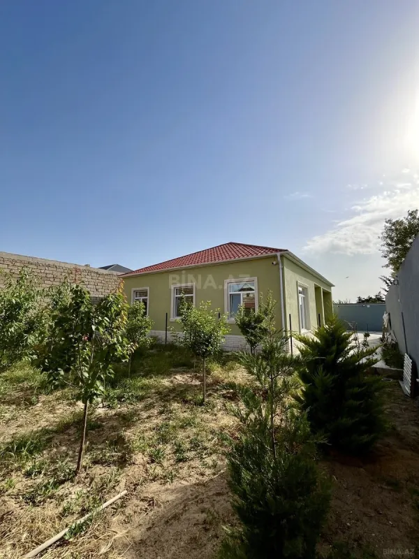 Satılır 4 otaqlı həyət evi 125 m²