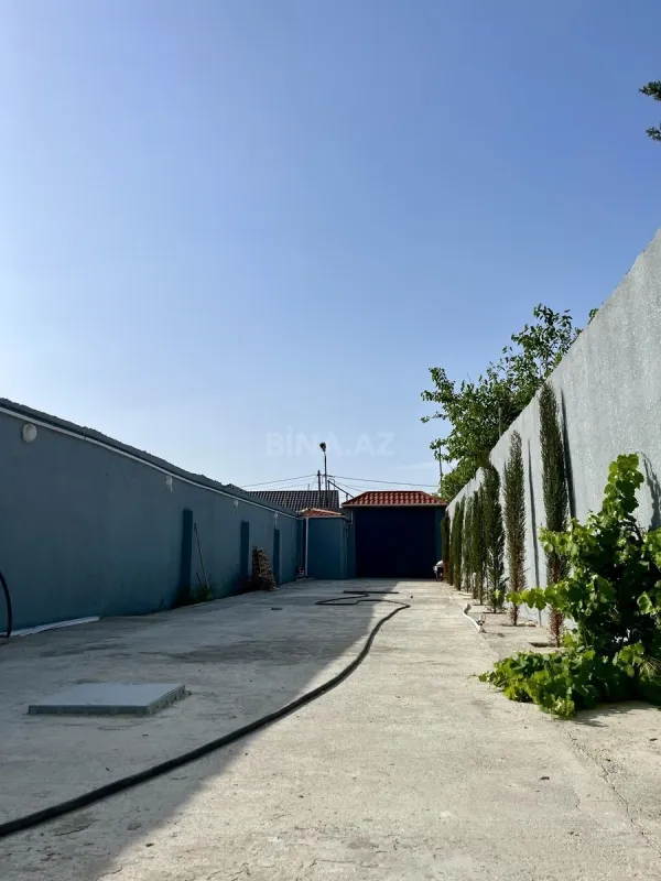 Satılır 4 otaqlı həyət evi 125 m²