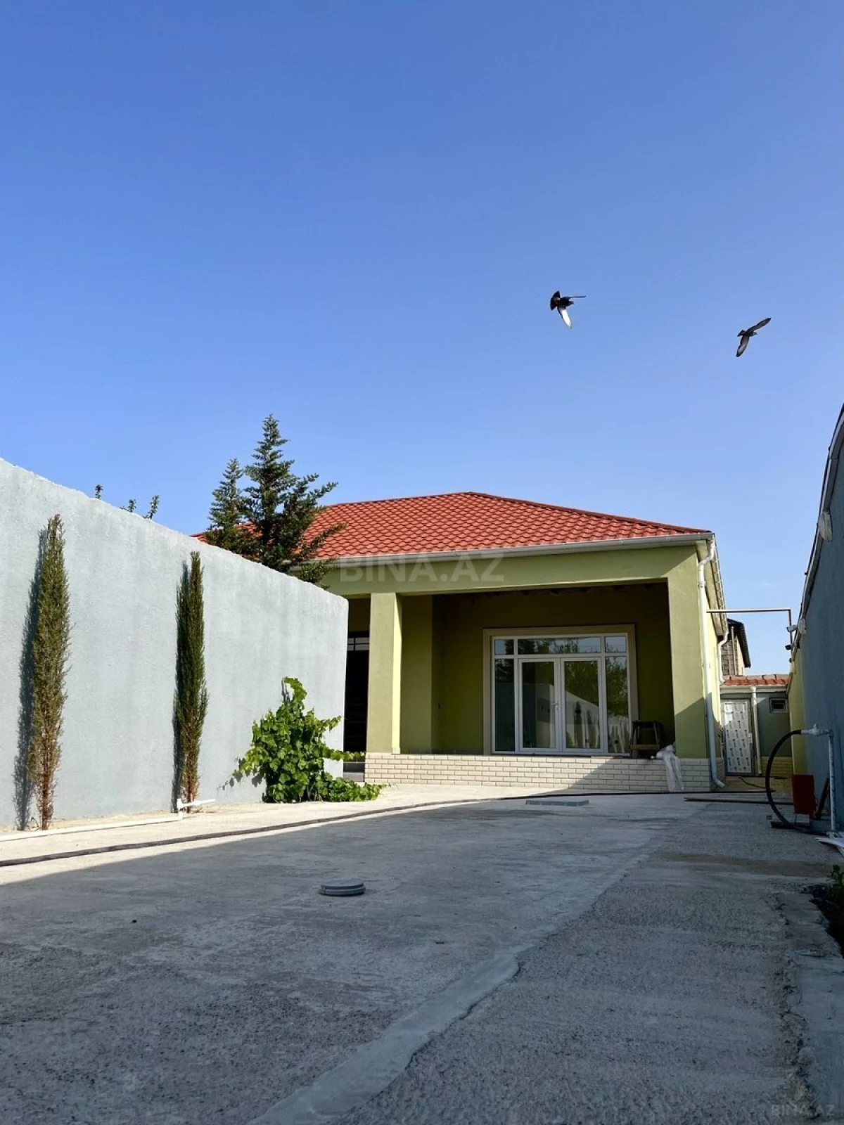 Satılır 4 otaqlı həyət evi 125 m²