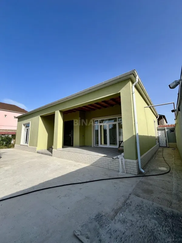Satılır 4 otaqlı həyət evi 125 m²