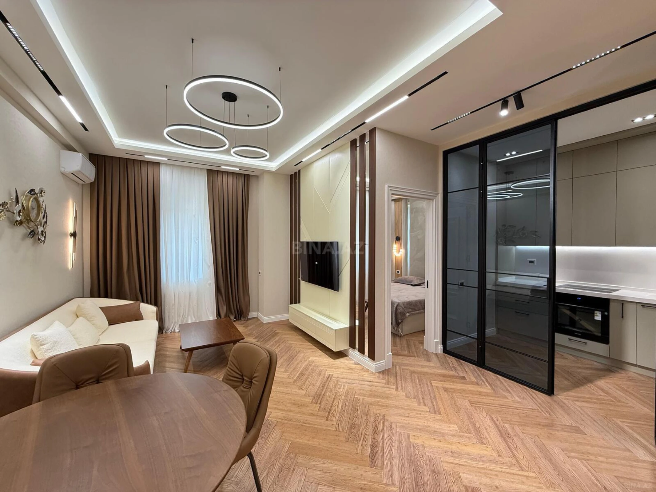 Satılır 2 otaqlı mənzil 68 m²