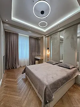Satılır 2 otaqlı mənzil 68 m²