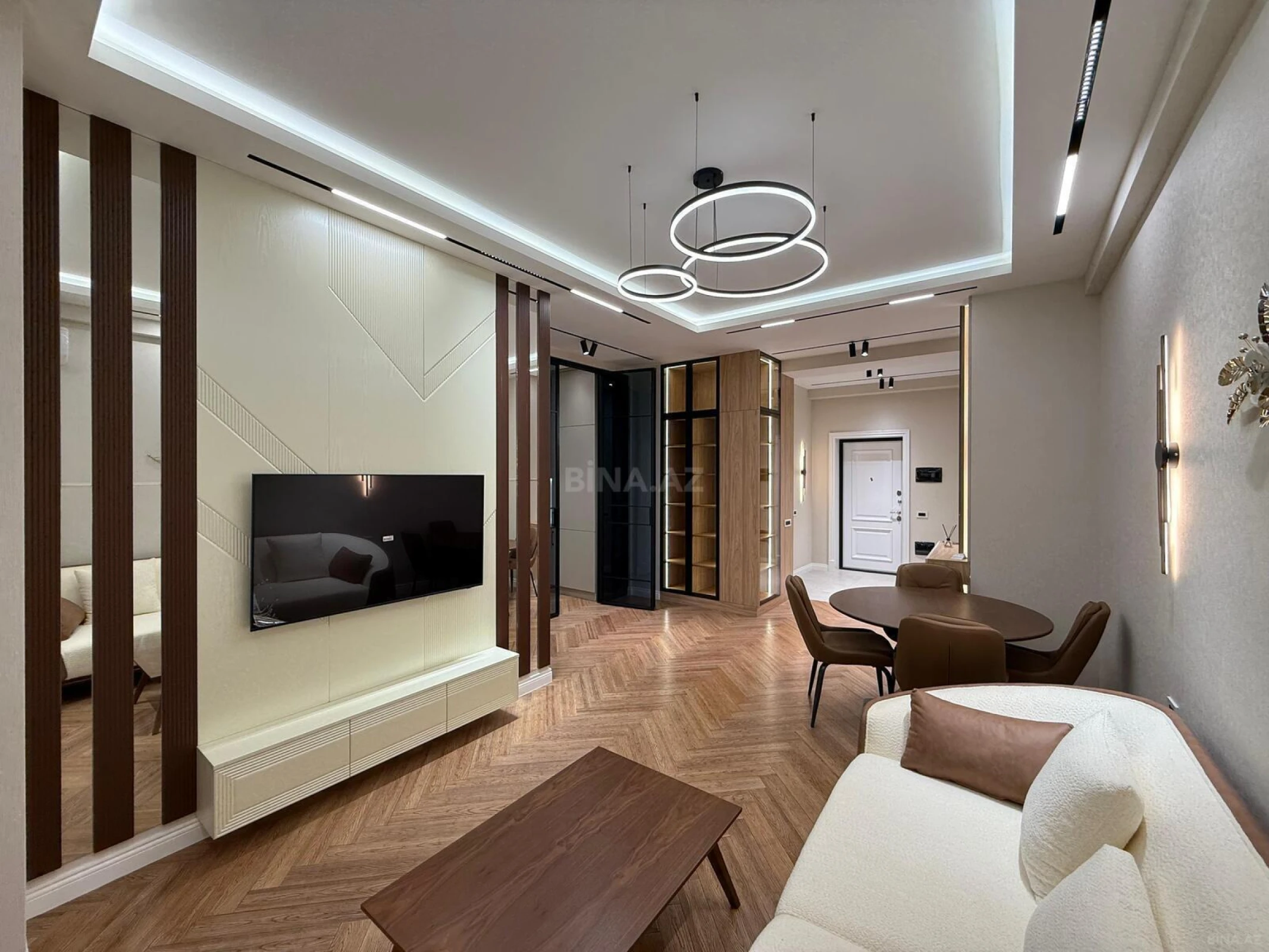 Satılır 2 otaqlı mənzil 68 m²