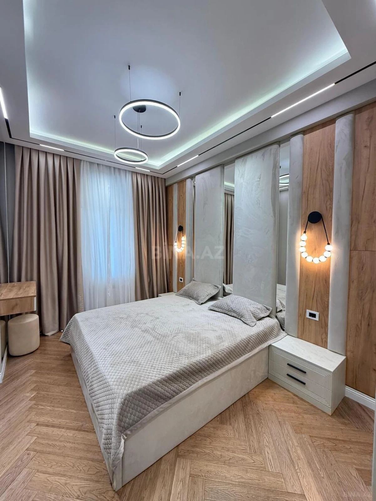 Satılır 2 otaqlı mənzil 68 m²