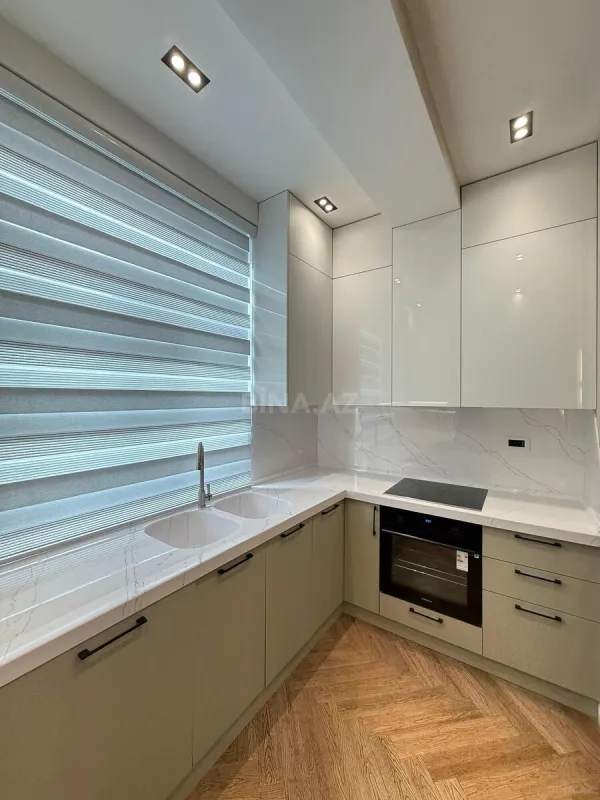 Satılır 2 otaqlı mənzil 68 m²