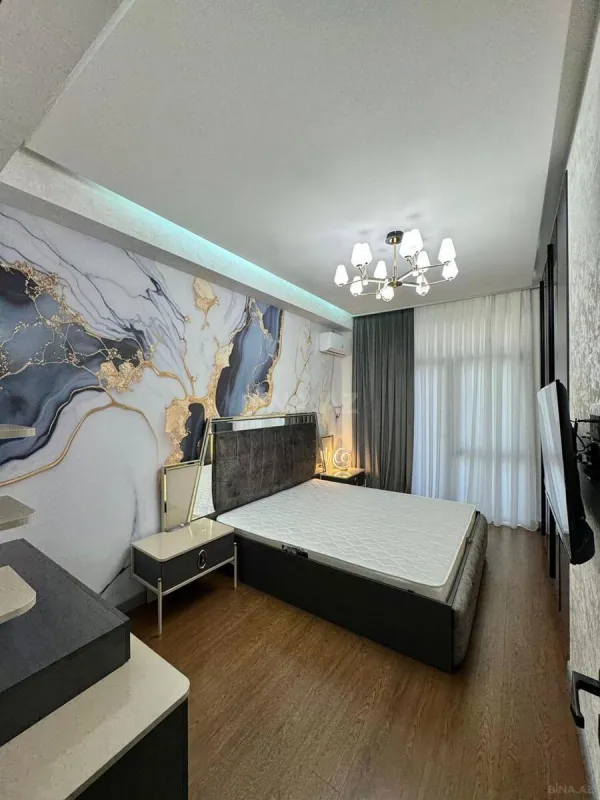 Satılır 3 otaqlı mənzil 108 m²