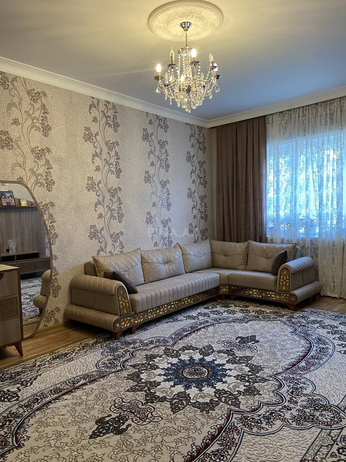Satılır 4 otaqlı həyət evi 180 m²