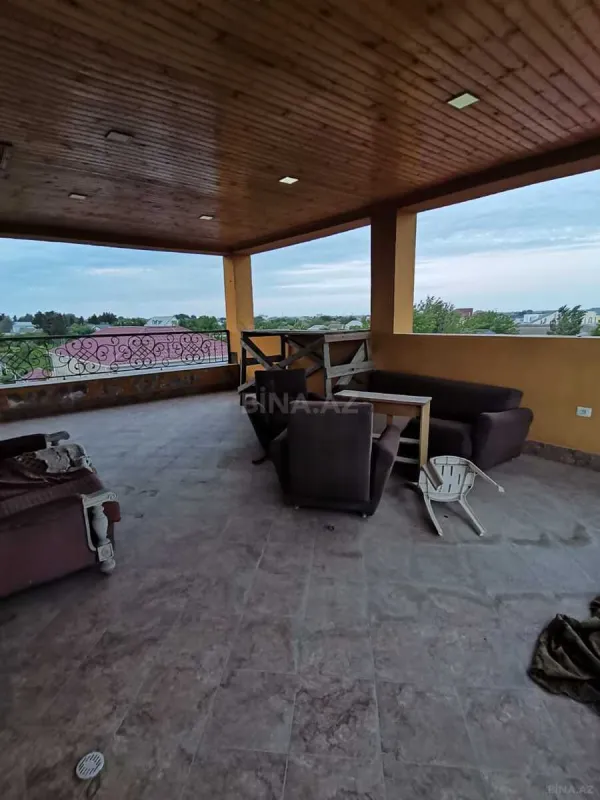 Satılır 6 otaqlı həyət evi 350 m²