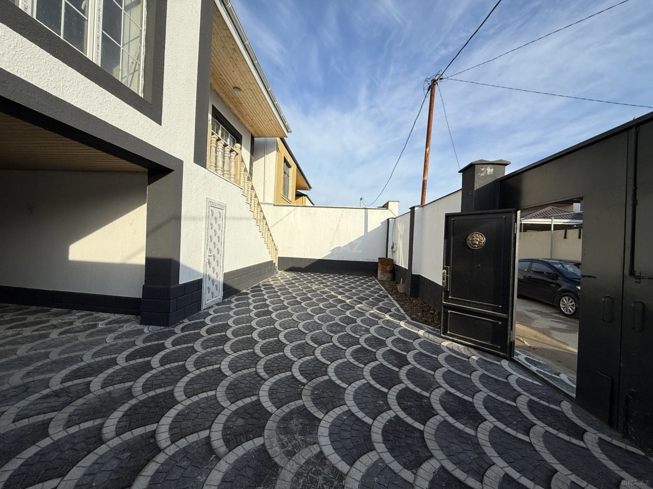 Satılır 4 otaqlı həyət evi 120 m²