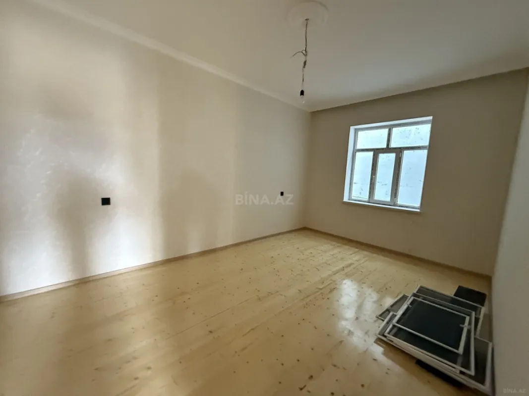 Satılır 4 otaqlı həyət evi 120 m²