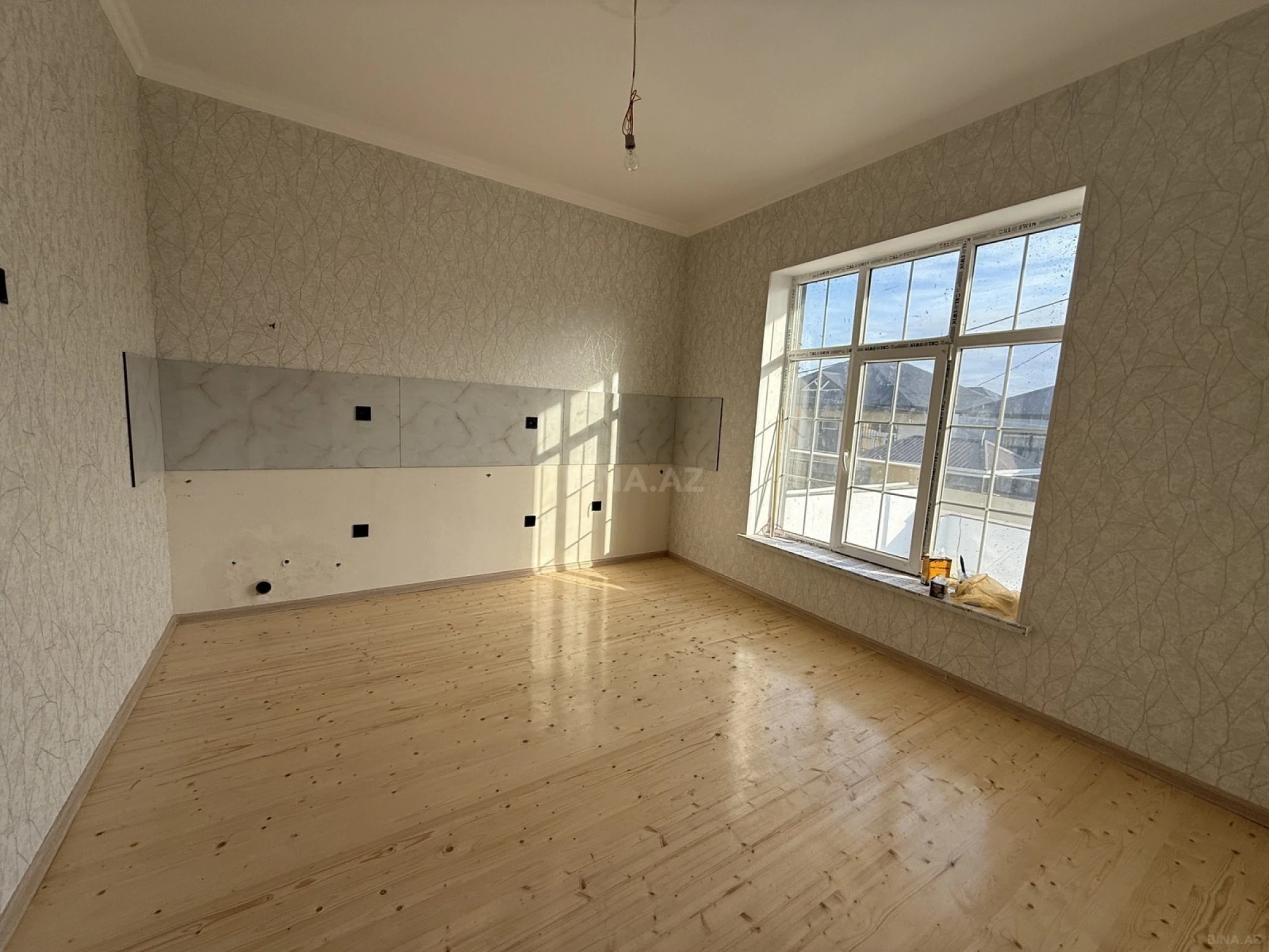 Satılır 4 otaqlı həyət evi 120 m²