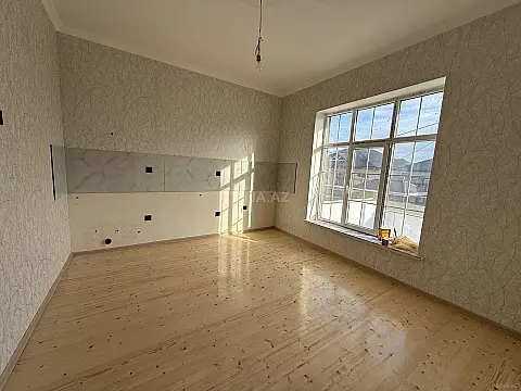 Satılır 4 otaqlı həyət evi 120 m²