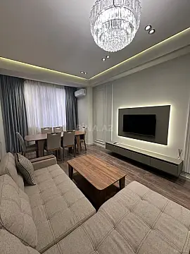 Satılır 2 otaqlı mənzil 70 m²