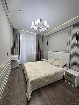 Satılır 2 otaqlı mənzil 70 m²