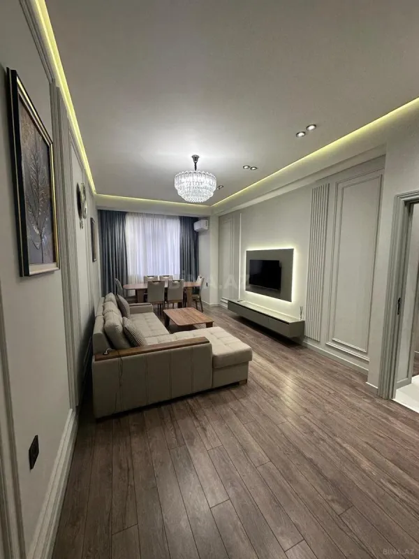 Satılır 2 otaqlı mənzil 70 m²