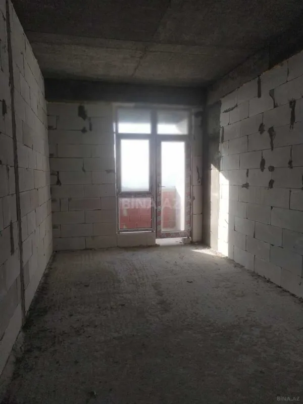 Satılır 3 otaqlı mənzil 84 m²