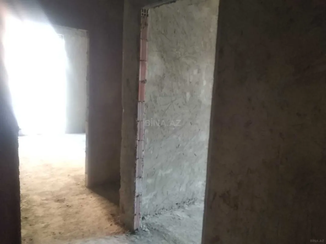 Satılır 3 otaqlı mənzil 114 m²