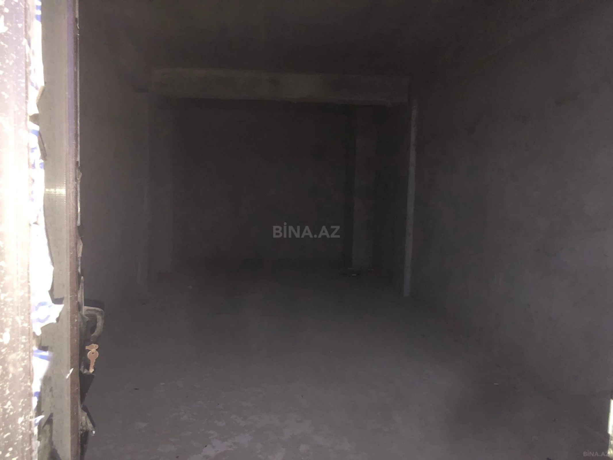 Satılır 3 otaqlı mənzil 157 m²