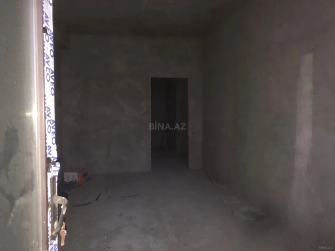 Satılır 3 otaqlı mənzil 157 m²