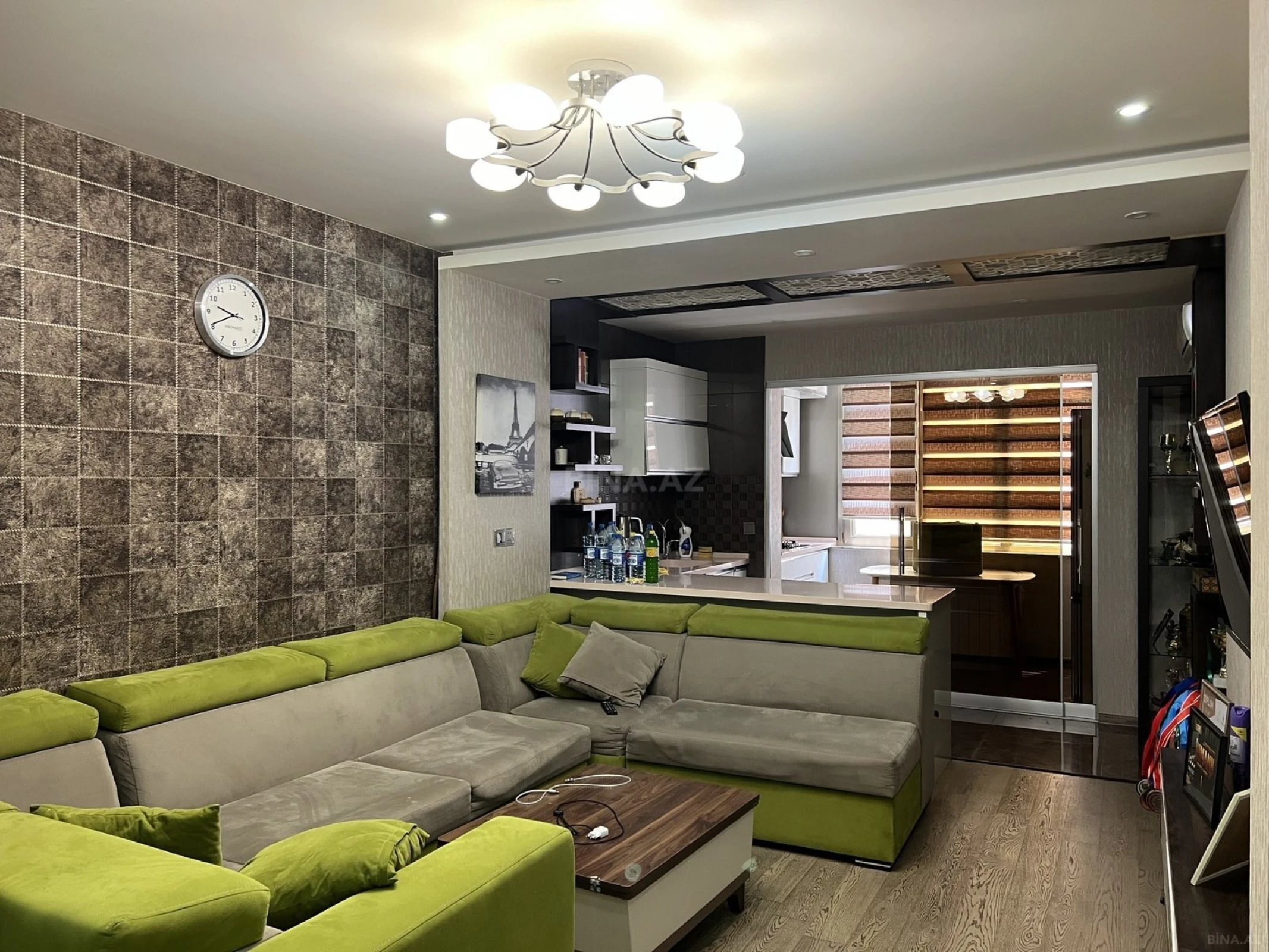 Satılır 2 otaqlı mənzil 68 m²